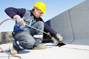 HAR COUVREUR SARTHE : Travaux de charpente, couverture, zinguerie, faîtage, Nettoyage démoussage et peinture hydrofuge toiture, Ravalement Façade, pose de bardage, petite maçonnerie … intervention dans la Sarthe : Le Mans 72 ….